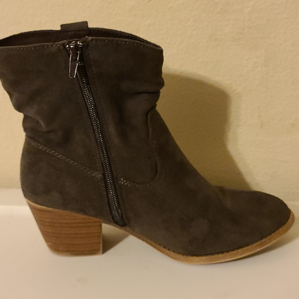 ❤ Mid Boots